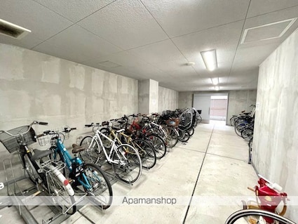 東京都千代田区神田三崎町３丁目[1K/34.39m2]の共用部1