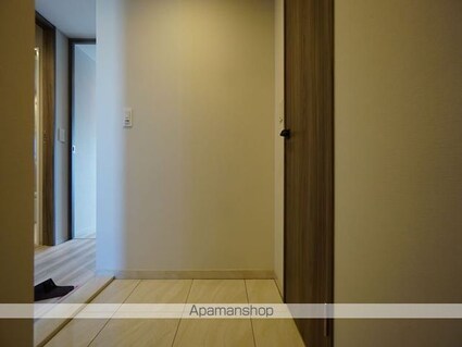 愛知県名古屋市西区那古野１丁目[2LDK/55.45m2]の玄関