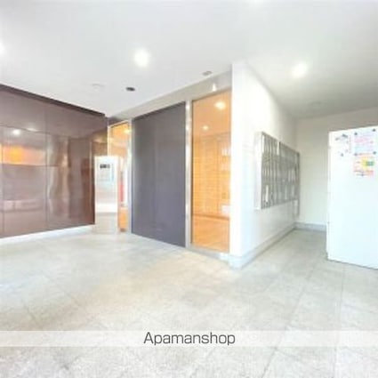 マックヴィラージュ平安[1R/30m2]のロビー