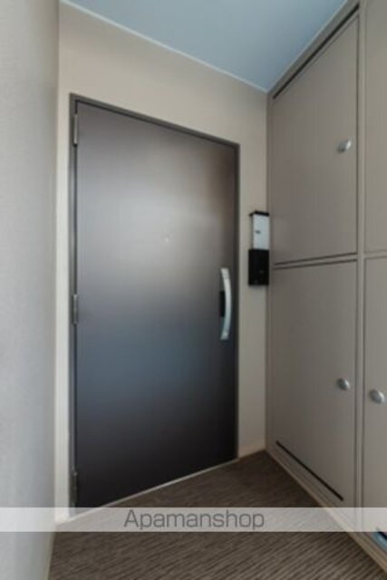 パークアクシス千歳船橋[3LDK/67.92m2]の玄関