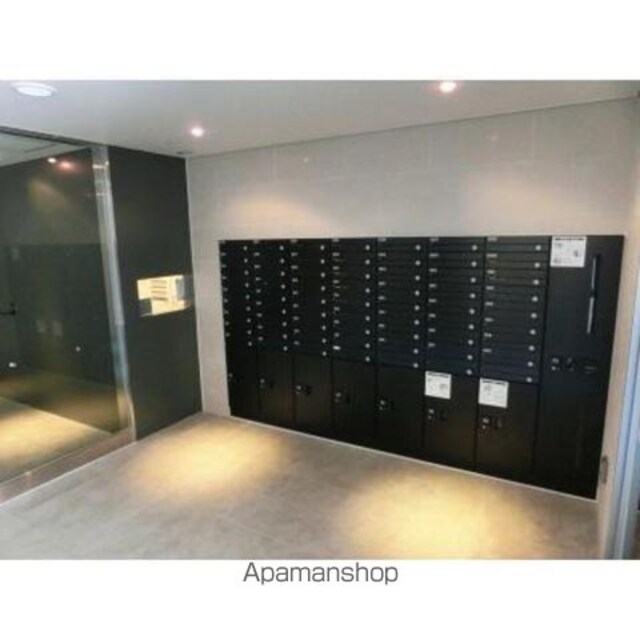 アーバネックス西新宿[1LDK/32.03m2]の共用部