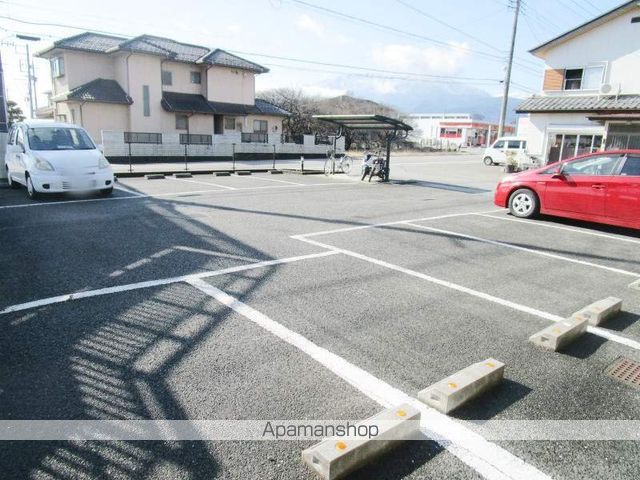 レオパレスシャルマン八田の外観写真