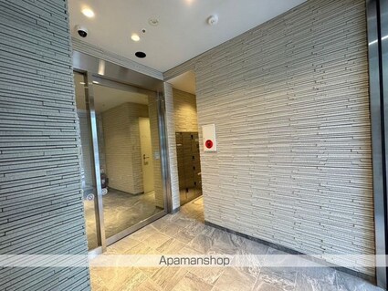 ＤｅＬＣＣＳ白山[1LDK/50.28m2]の共用部3