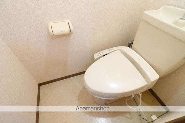 ロイヤルガーデン吉倉 Cの内装写真