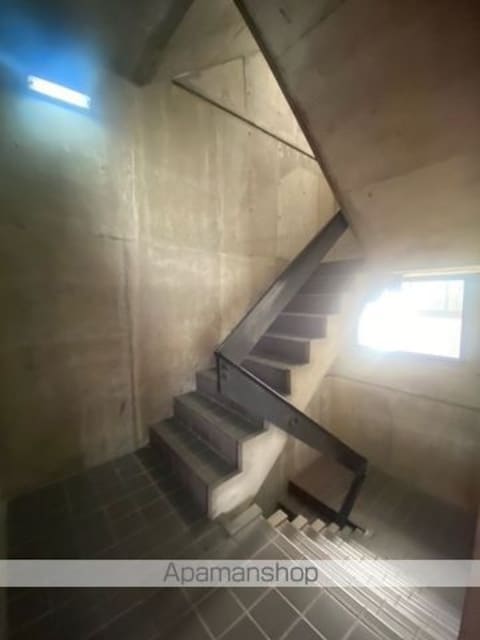 和歌山県和歌山市山吹丁[事務所/26.2m2]の内装