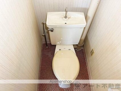 愛媛県松山市小坂５丁目[3DK/49.41m2]のトイレ