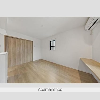 Ｃｏｓｍｏ　Ｖｉｌｌａ　Ｋａｓｕｋａｂｅ[1LDK/32.73m2]のリビング・居間2