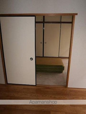 かつやビルの内装写真