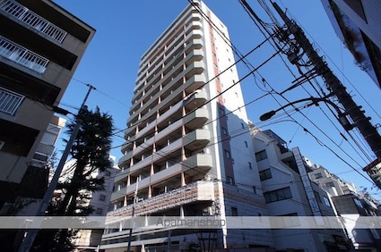 ガーラ・ステーション新宿御苑前[1K/23.49m2]の外観3