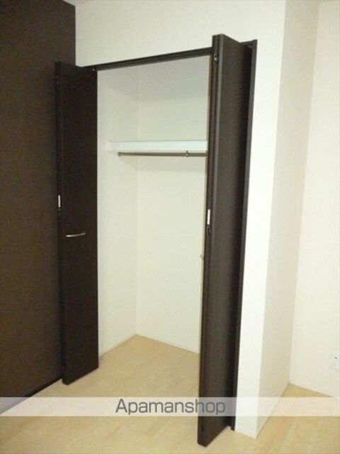 和歌山県和歌山市吹屋町３丁目[1K/27.03m2]の収納