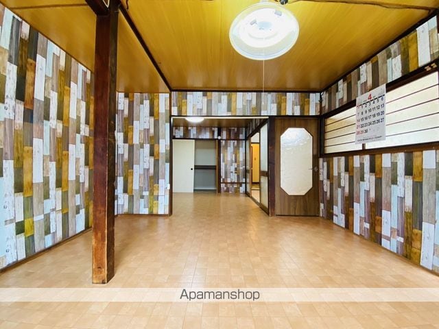 函館市電宝来谷地頭 谷地頭駅 徒歩5分 2階建 築48年の内装写真