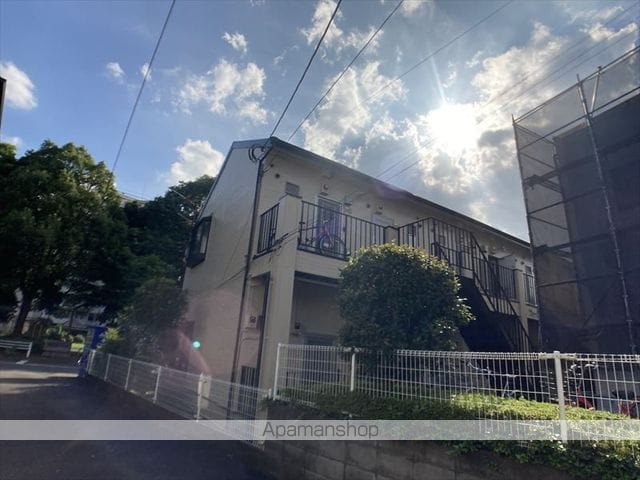 ファーストパレス金森の玄関写真