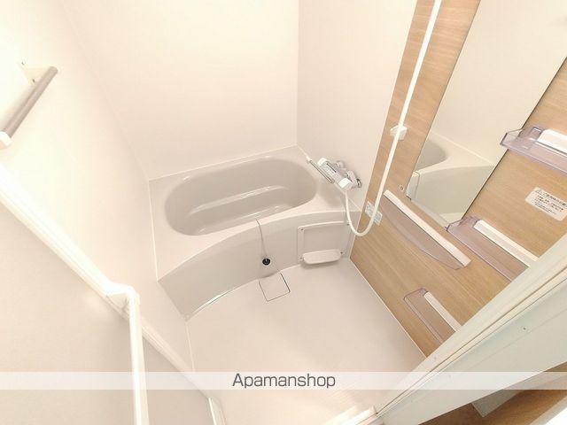 ADVANCE江坂ラシュレの内装写真