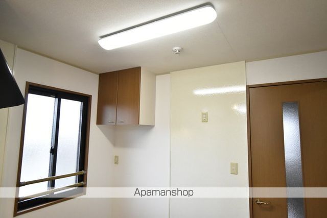 アドバンテージ IVの内装写真