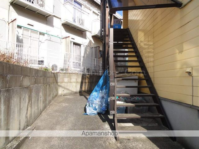 アスティックハイツの玄関写真