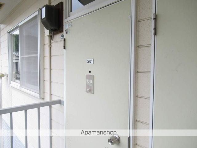 ウィズ山岸の玄関写真