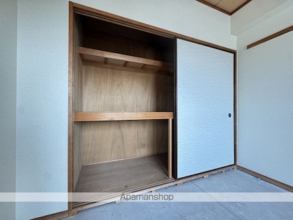 エスポワール・沖[3LDK/61.04m2]の収納