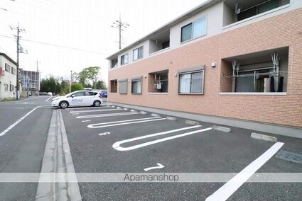 レ・セーナ[1LDK/50.22m2]の駐車場1