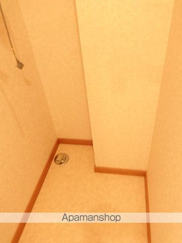 ラインストリームの内装写真