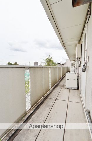 プレジール南昭和の玄関写真