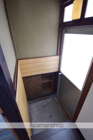 石原貸家の内装写真