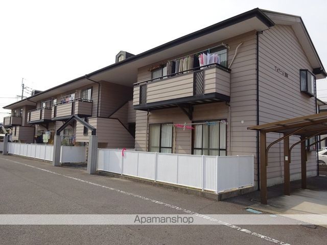 フォブール福岡の玄関写真