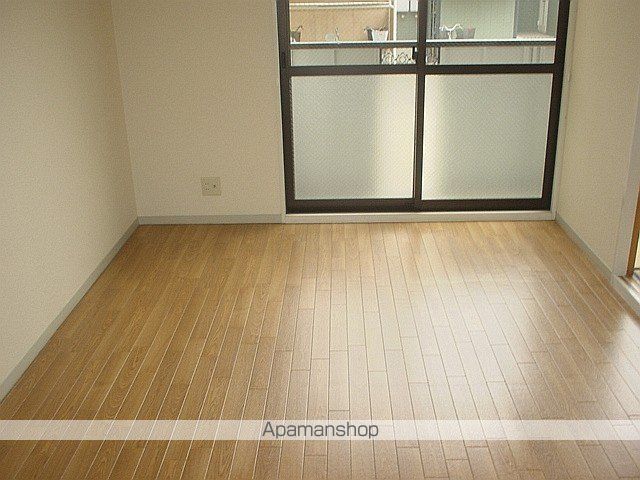 サテライトセブン Bの内装写真