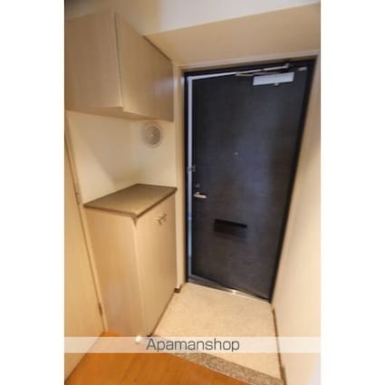 コートヒルズ[2K/30.38m2]の玄関