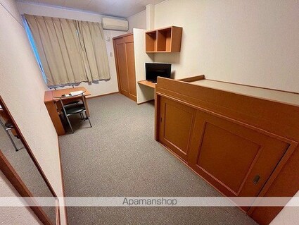 レオパレスアマーユ[1K/22.35m2]のリビング・居間2