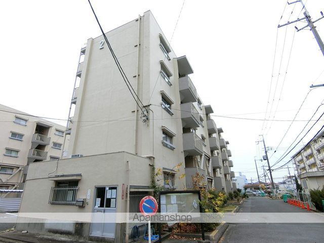 ビレッジハウス招提2号棟の外観写真