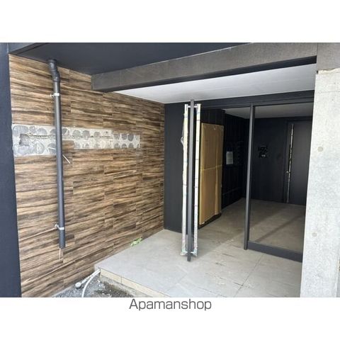JANUSRESIDENCES澄川中央の玄関写真