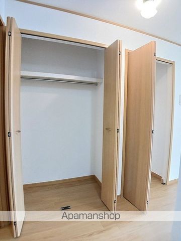 コントラーダAの内装写真