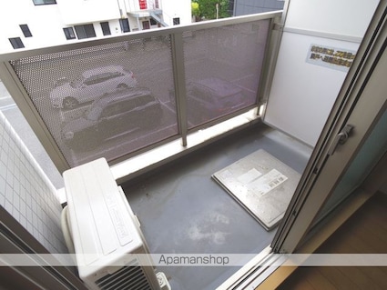 東京都三鷹市新川６丁目[1K/29.14m2]のバルコニー