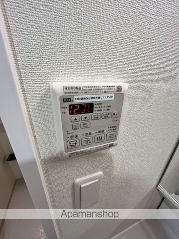 アドバンス西梅田フォルンの内装写真