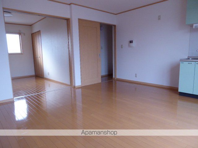 一宮市 2階建 築22年の内装写真