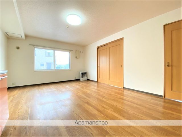 ジェルメ吉川町の内装写真