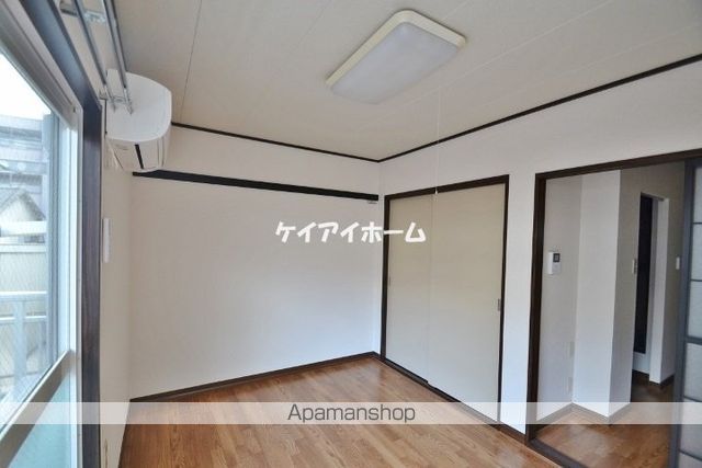ハウスイソシマの内装写真