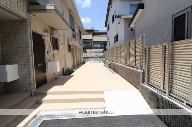グランシャリオ正道の玄関写真