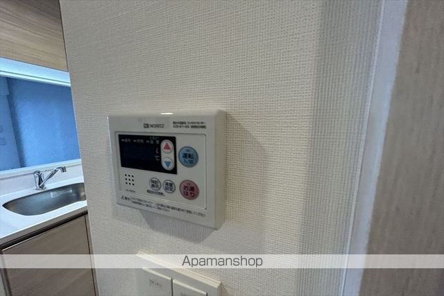 コンフォリア新大阪宮原Qの内装写真
