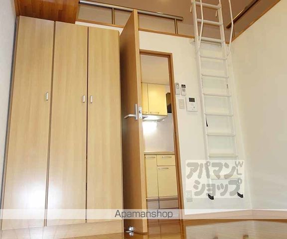 WEST9MIRROR 1・2号館の内装写真