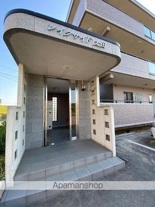 レイクサイド太田[1DK/42m2]のエントランス