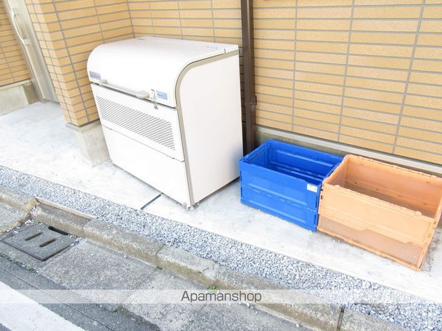 【立川市曙町のアパートの写真】