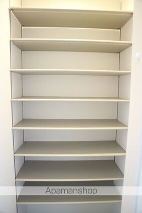 サンライズ湊Ⅱ[1LDK/33.39m2]の玄関