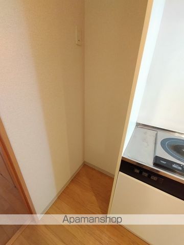 モノロカーレESAKAの内装写真