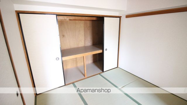 ランプリ築山の内装写真
