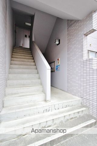 HELLO INGSの内装写真