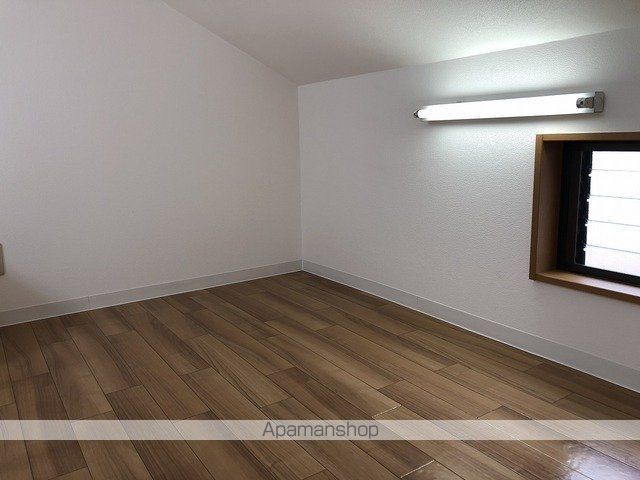 テラス・アルテ・ノイエの内装写真