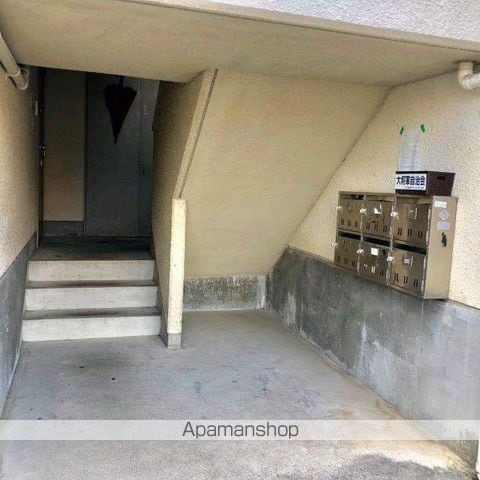 マンションきよしの玄関写真