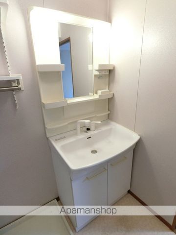リビングタウン家代の里Cの内装写真