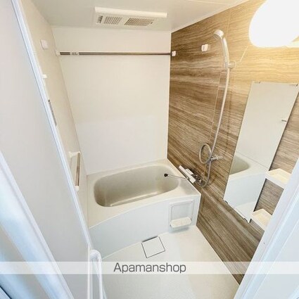 ａｘｉｓ　ｓａｋｕｒａ[1K/27m2]のバス